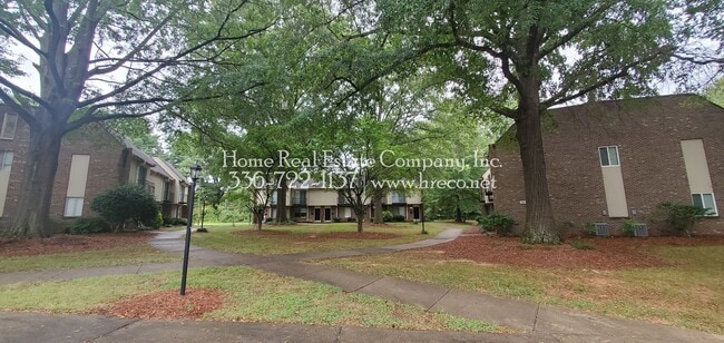Building Photo - 1445 Brookwood Dr Unit 1445-B Rental
