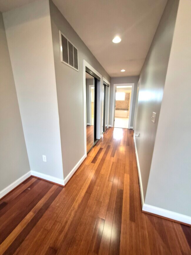 Photo - 501 E Fort Ave