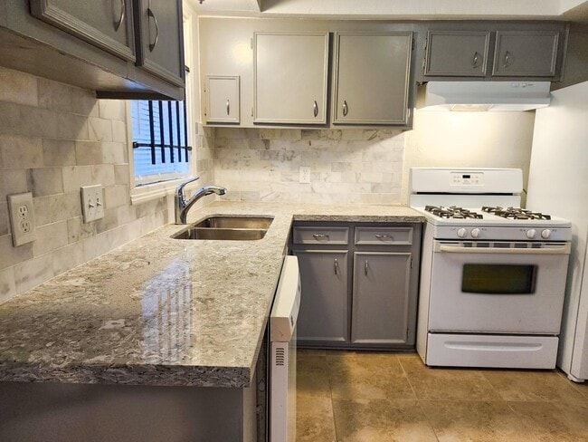 Photo - 5309 Ricky St