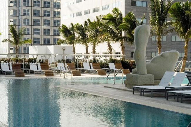 Photo - 325 S Biscayne Blvd Condo Unit # 371