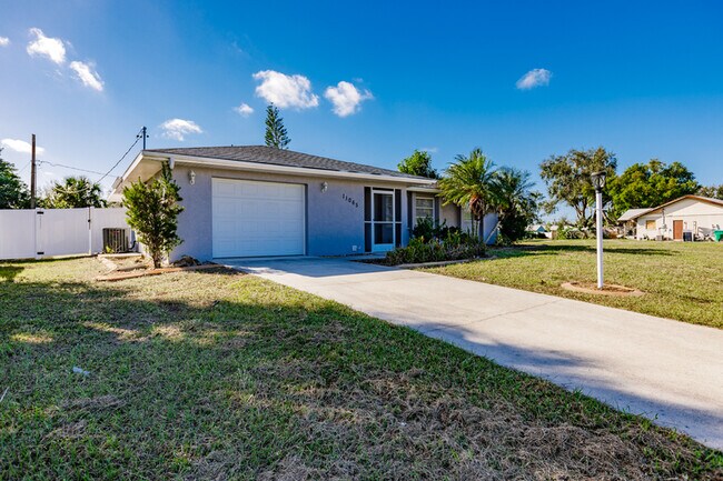 11065 Waterford Ave