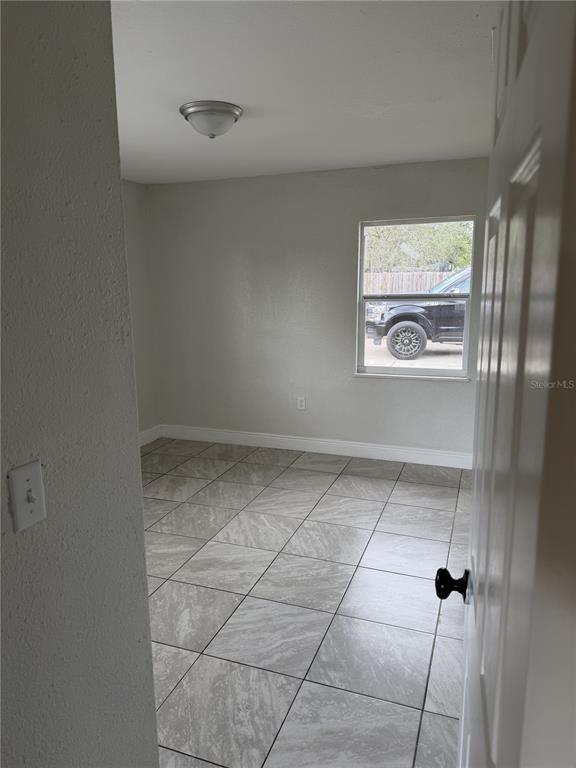 Photo - 1112 Martin St