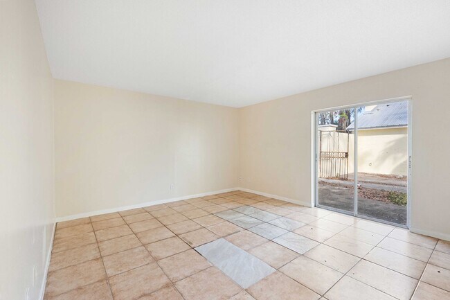 Photo - 37540 Martin Luther King Blvd Unit A