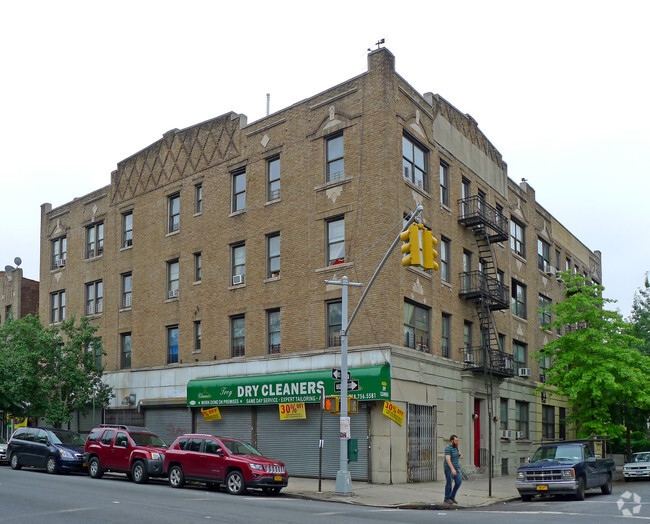 Building Photo - 1578 Union Street Rental