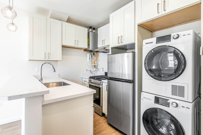 Photo - 1454-1464 Union