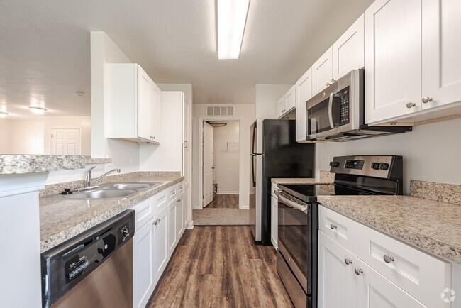 Building Photo - Preston Pointe Rental
