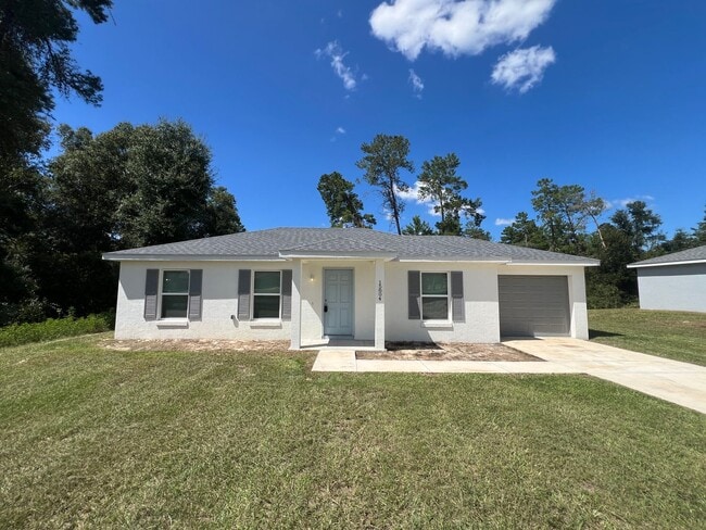 Available October 1st!!! Lovely 3 Bedroom,... - Available October 1st!!! Lovely 3 Bedroom,... House