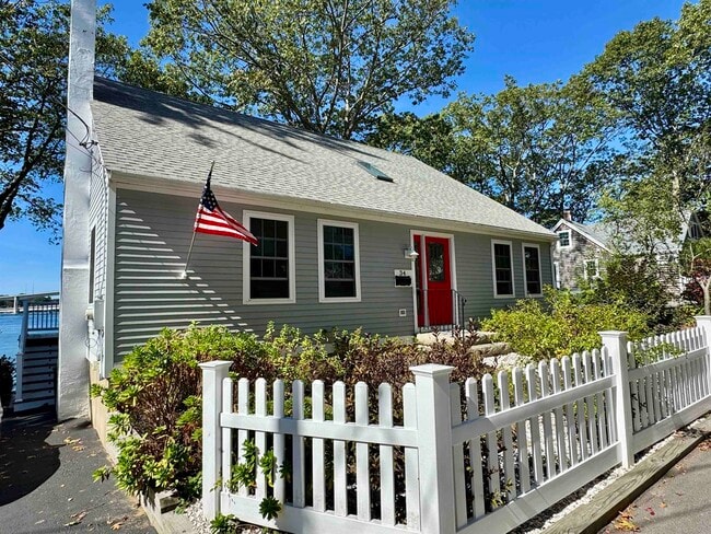 Photo - 34 Mendum Ave