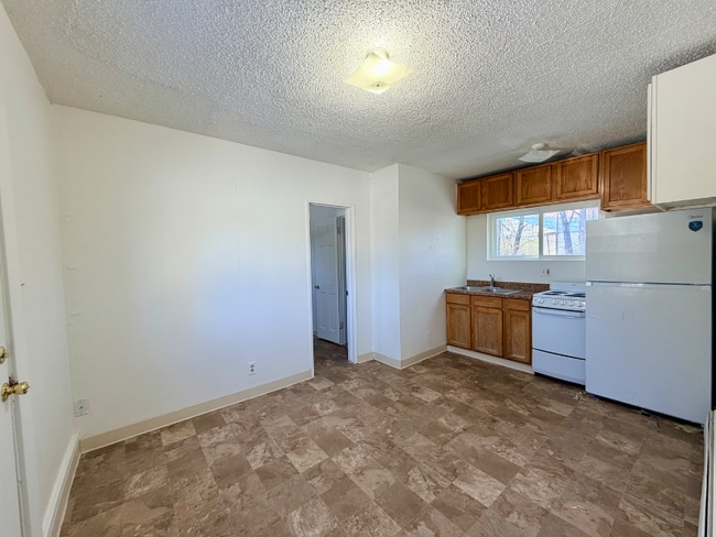 Photo - 1 View Vista Dr Unit A15