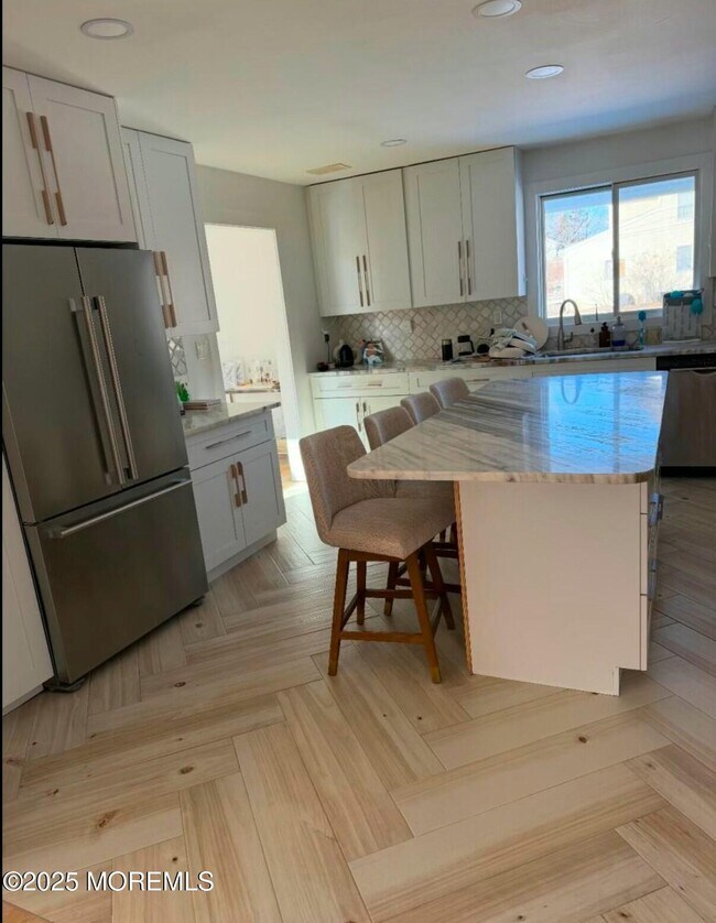 Photo - 70 Heath Ave