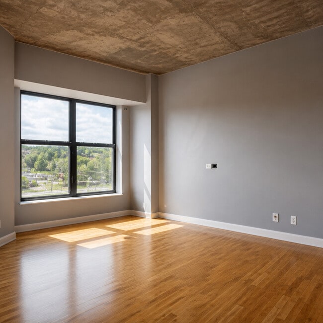 Photo - 1122 W Catalpa Ave Unit 414