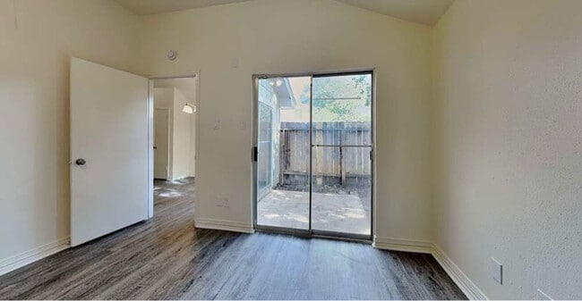 Photo - 20603 Sycamore Crest Ln