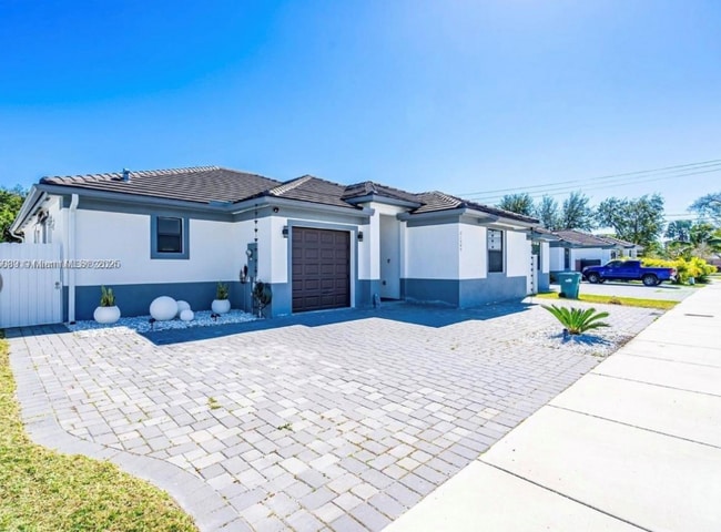 Building Photo - 21545 SW 125th Psge