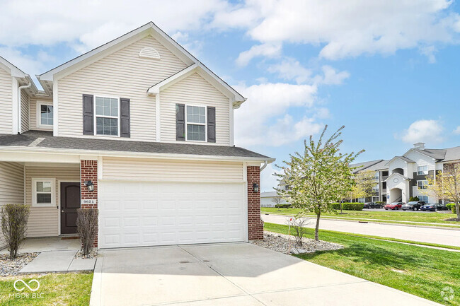 Building Photo - 9651 Calamus Dr Rental