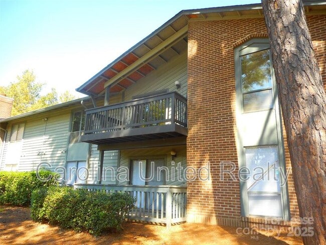 Building Photo - 5016 Sardis Rd Unit Apt C