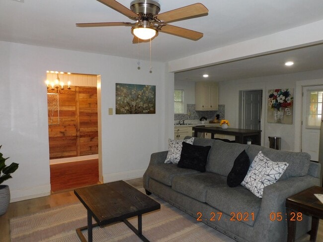 Photo - 3 Bedroom/2 Bath Ready Home