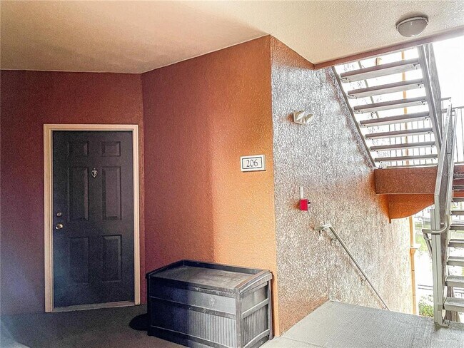 Photo - 6149 Metrowest Blvd Unit 206