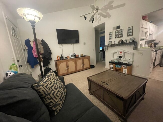 Photo - 3489 Hargrove St