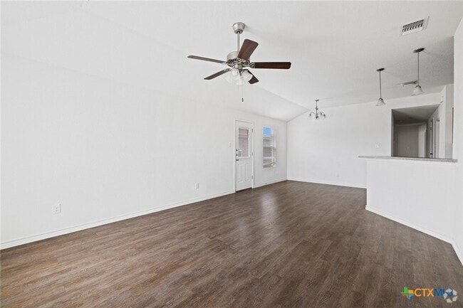 Building Photo - 903 Lasso Dr Rental
