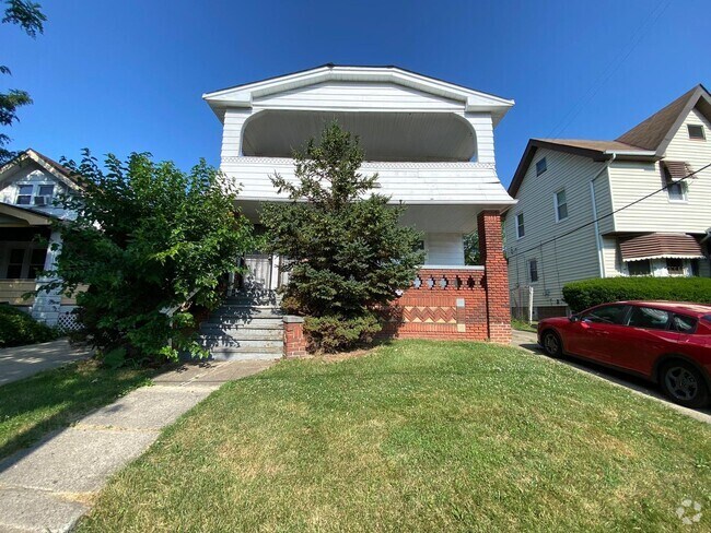 Building Photo - 3545 E 110th St Unit Down Rental