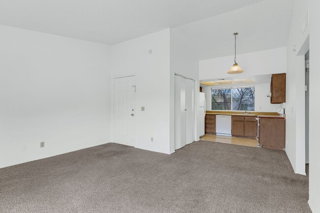 Photo - 10815 N 15th Ln Unit 3