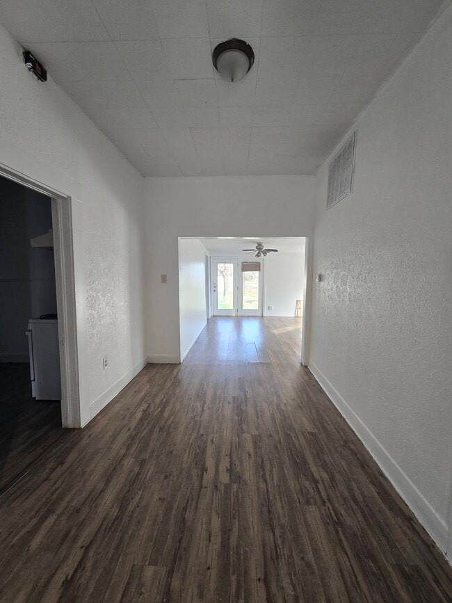 Photo - 17 S 21st St