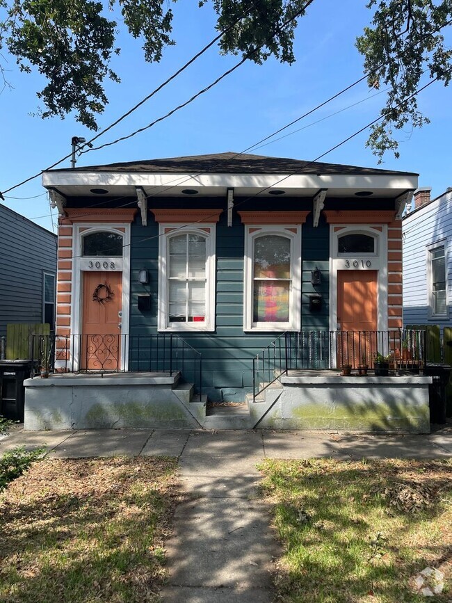 Building Photo - 3008-3010 Bienville St Unit 3010 Rental