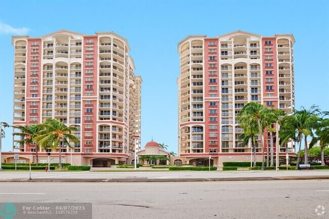 Building Photo - 2011 N Ocean Blvd Unit 201 Rental