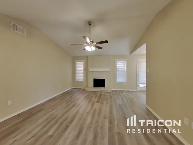 Photo - 1015 Cedar Run Dr