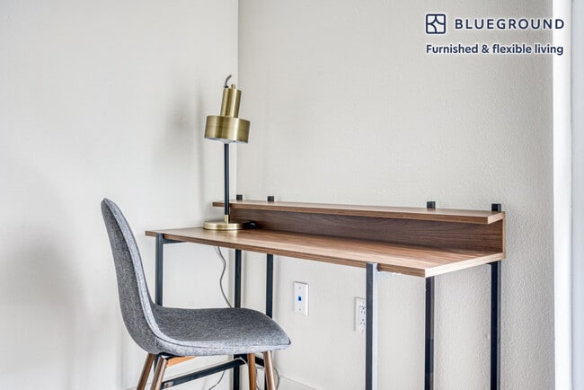 Photo - 2260 W El Camino Real Unit FL3-ID714