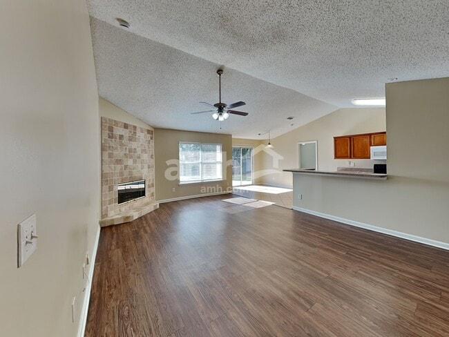 Photo - 3389 Westfield Dr