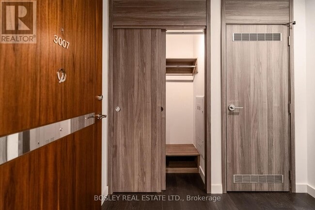 Photo - 18 Esther Shiner Blvd Unit 3007