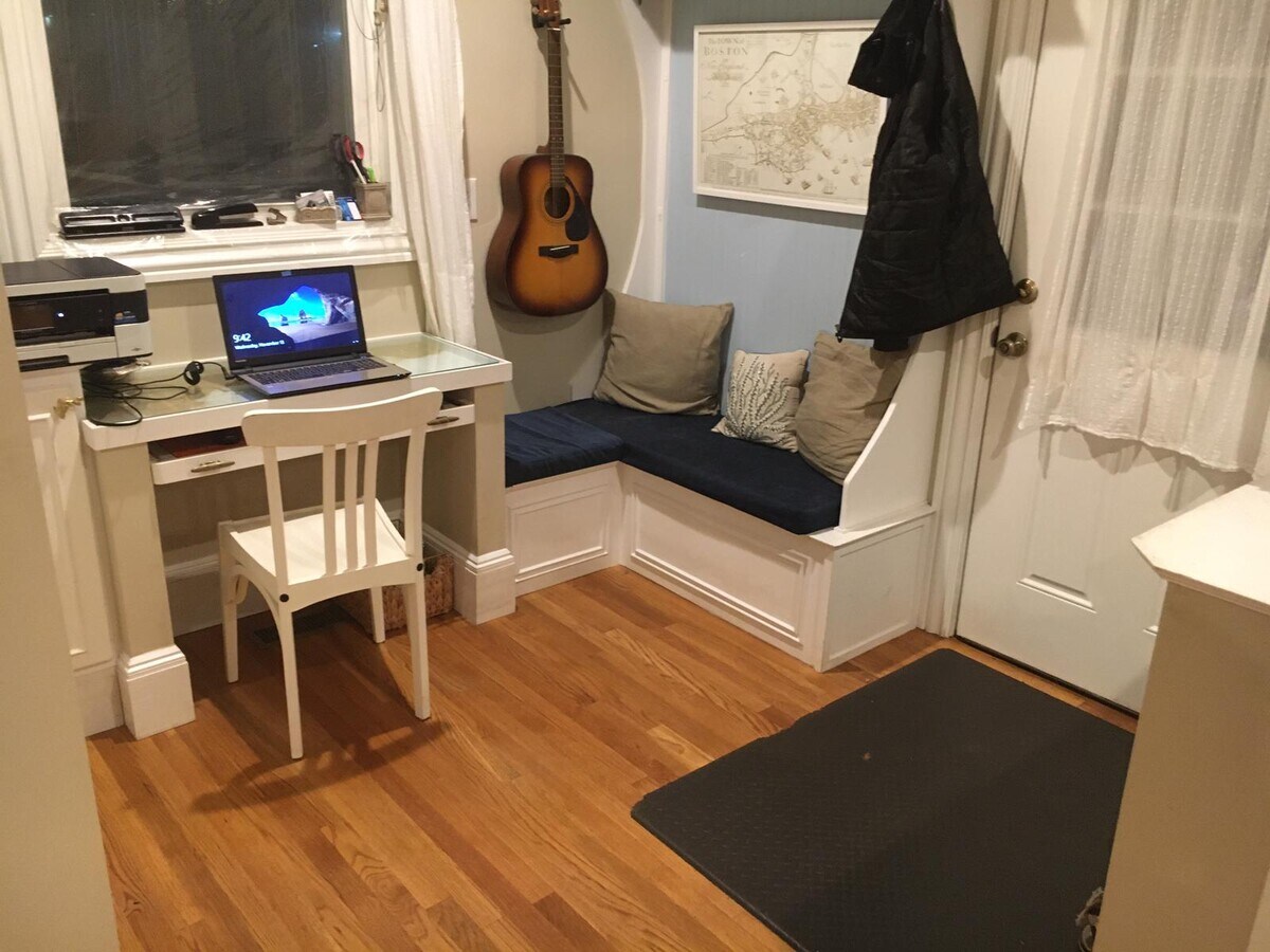 Photo - 108 Walnut St Unit 1