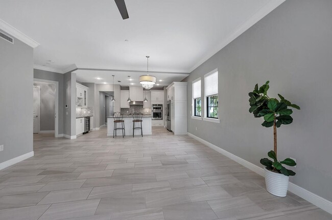 Photo - 16386 Viansa Wy