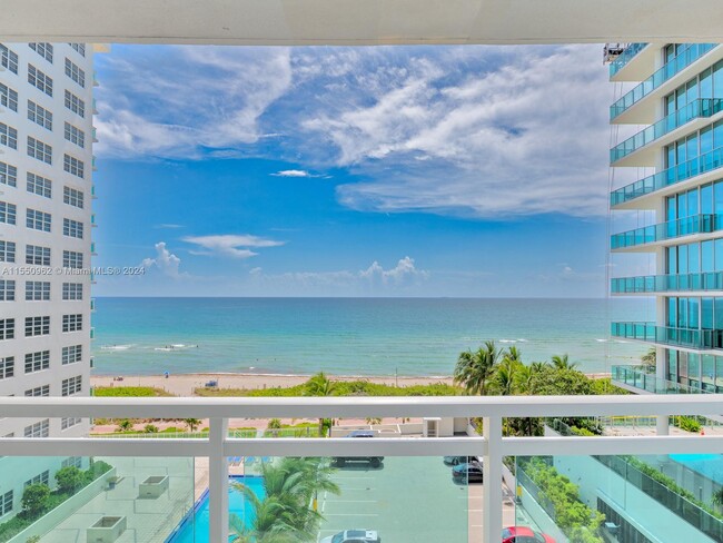 Photo - 6917 Collins Ave Condominio Unidad 815