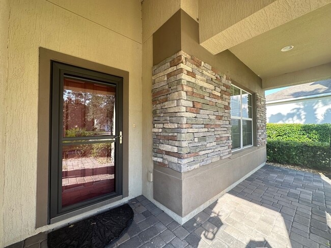 Photo - 95013 Poplar Way