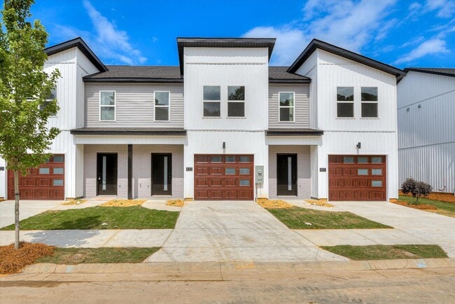 Building Photo - 877 Felix Wy Rental