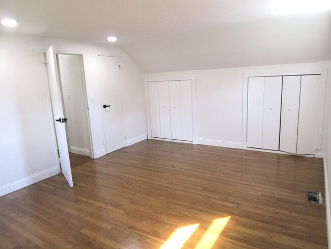 74 Brookhill Dr