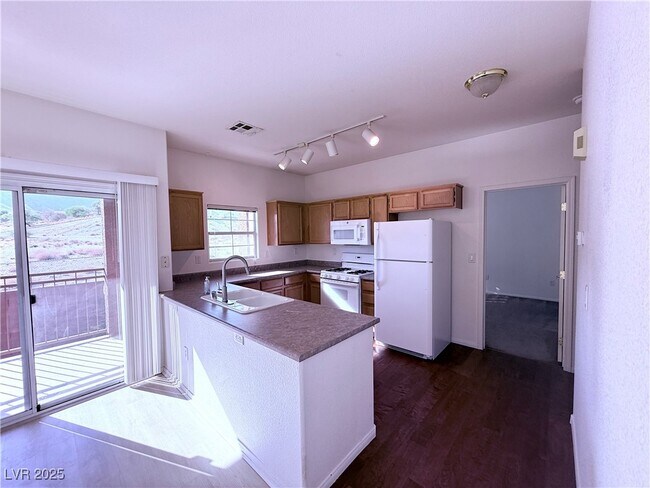Photo - 3805 Ormond Beach St Unit 201