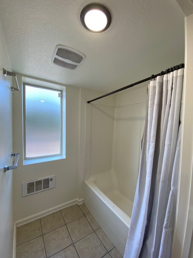 Photo - 123 Styner Ave