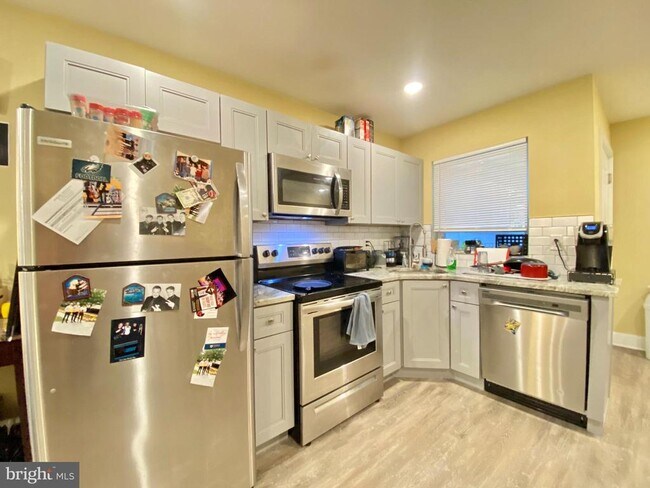 Photo - 2214 N Camac St