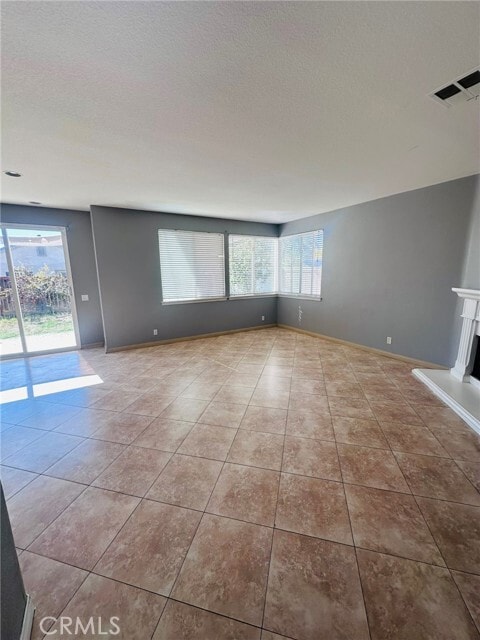 Photo - 28841 Tonya St