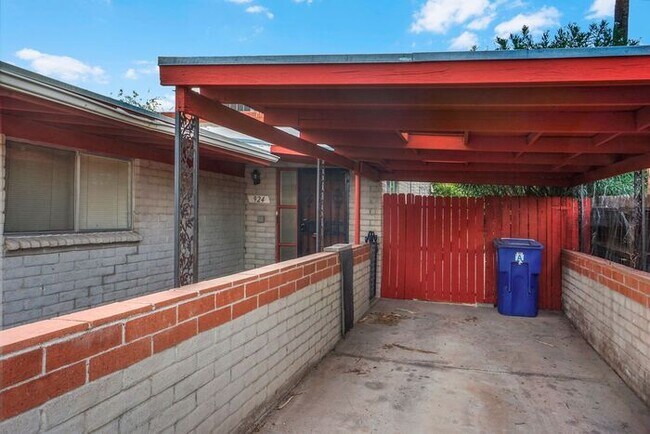 Photo - Radiant East Tucson Retreat: Bright 2-Bed with Large Private Backyard