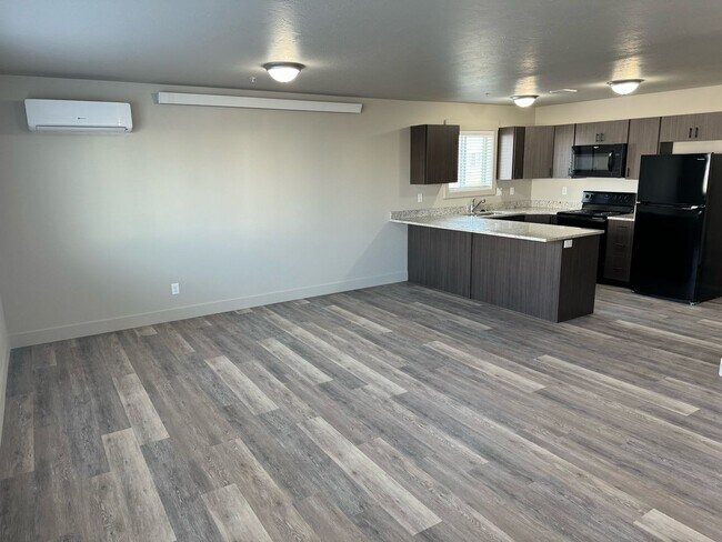 Photo - 3581 E Gample Ave Unidad #4
