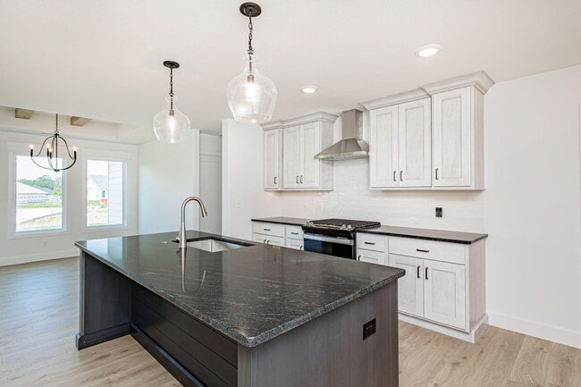 Photo - 4505 Chambers Bay Dr