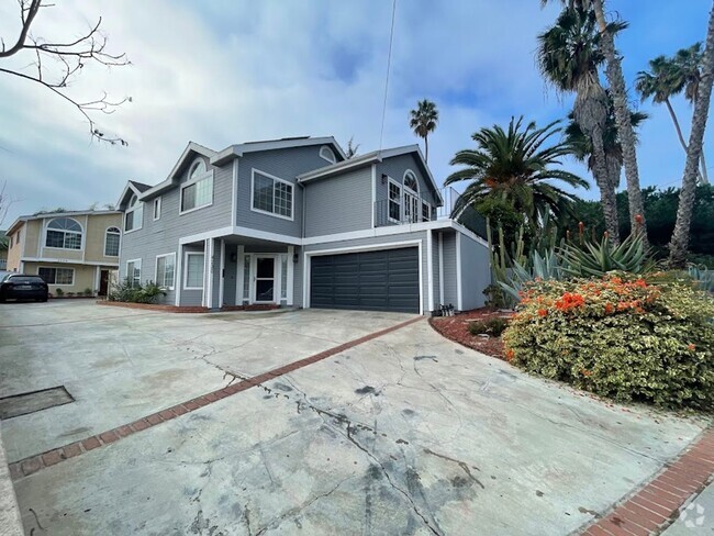 Building Photo - Newly Remodeled 3 bed 2.5 bath Long Beach ... Rental