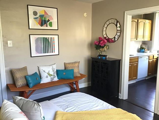 Photo - Drexel Court