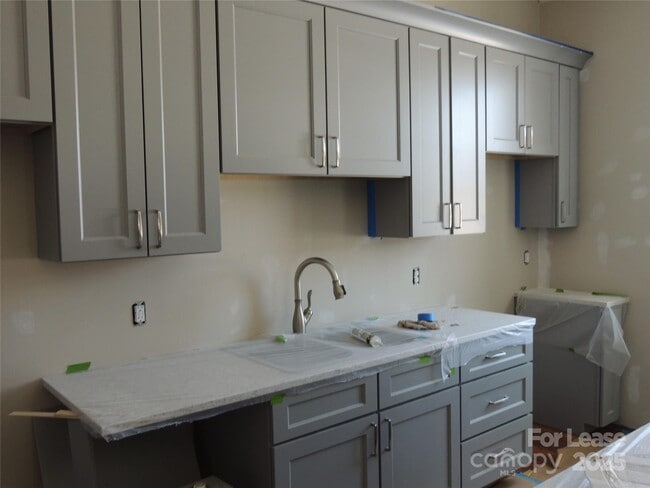 Photo - 126 W Court St