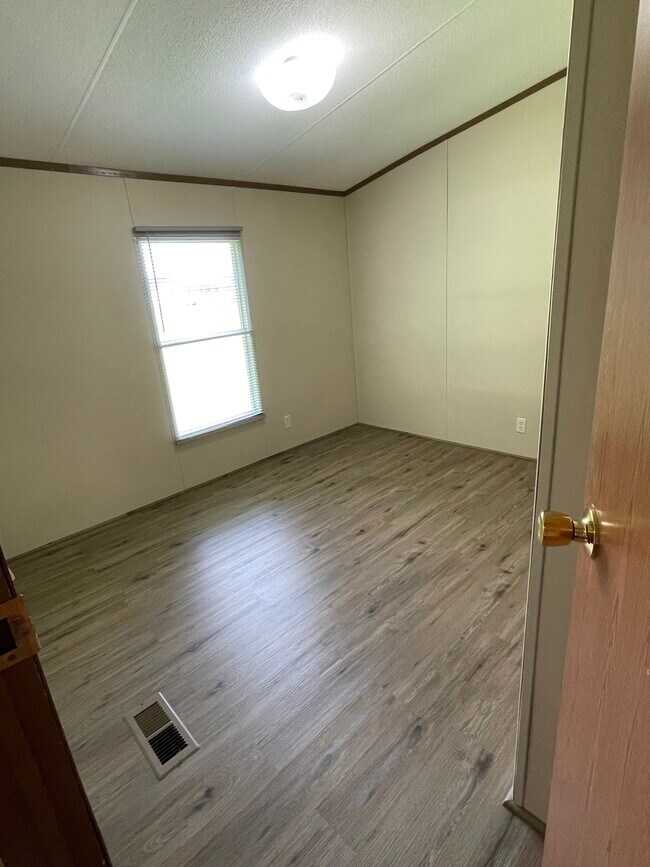 Photo - 121 Viars Rd