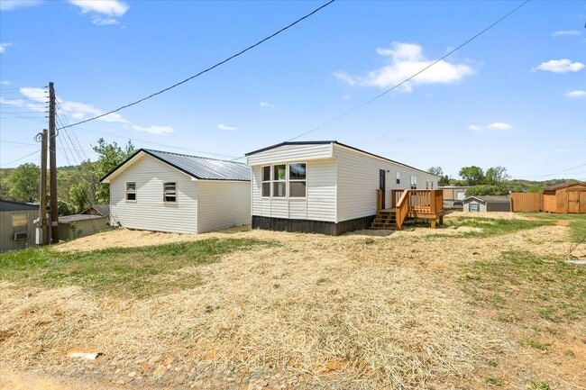 Photo - 2337 Weaver Pike